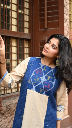 Neel Rekha Jamdani Dress